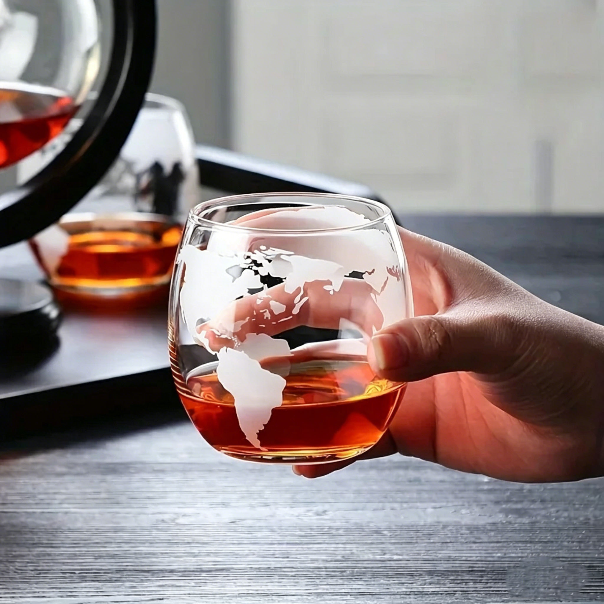 Zestaw karafki do whisky w ksz – Decanter Globe Set recenzja i cena